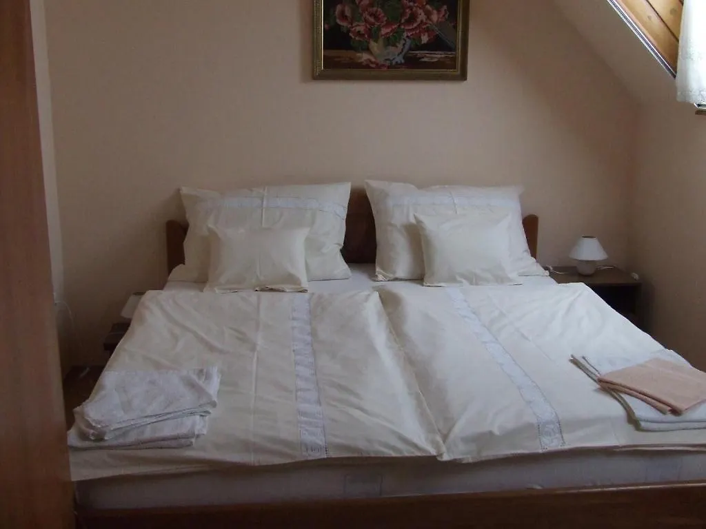 Apartment Abbazia Apartman Eger